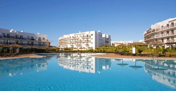 Hotel Sol Dunas - Piscinas